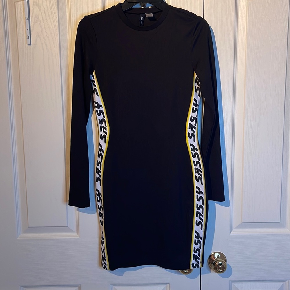Black long sleeve dress